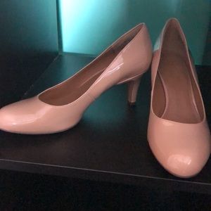 Clark’s Cushion Soft Heels - Nude